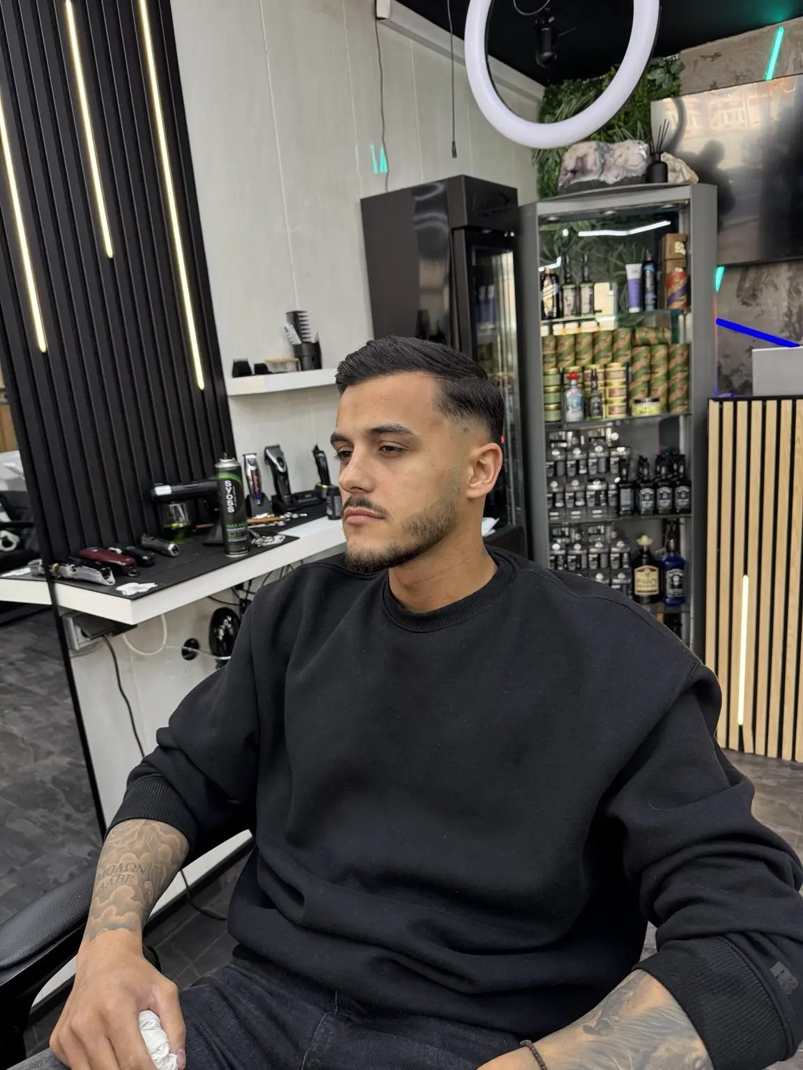 Gepflegter Bart mit klarer Kontur bei Samer's Studio Fürth