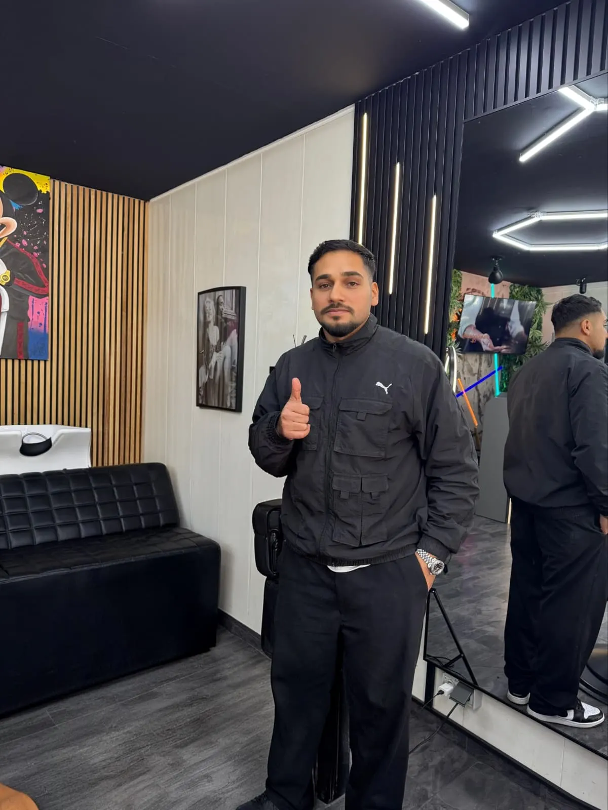 Samer, Inhaber und Barber von Samer's Studio in Fürth